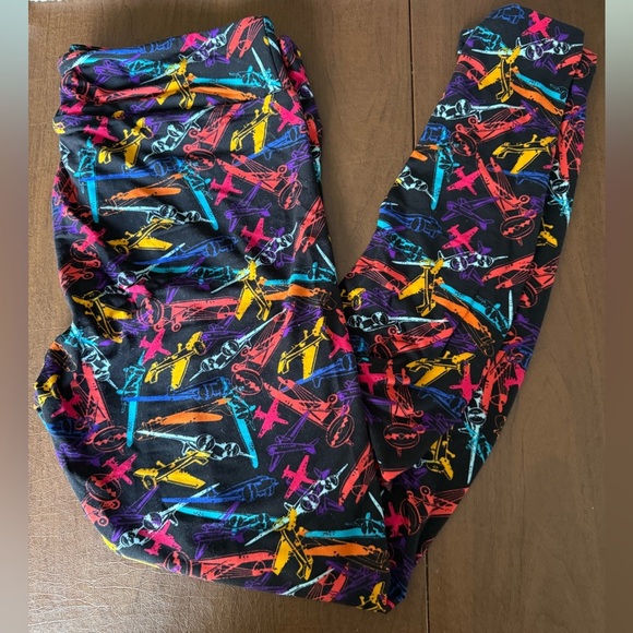 NWOT Lularoe UNICORN AIRPLANE Leggings OS Tall & Curvy NEVER WORN - Picture 1 of 10